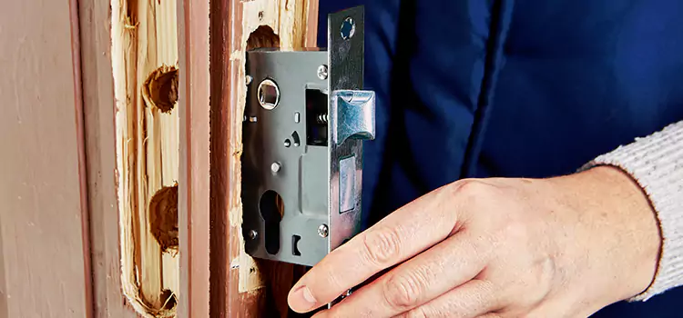 Garage Door Lock Replacement Madera